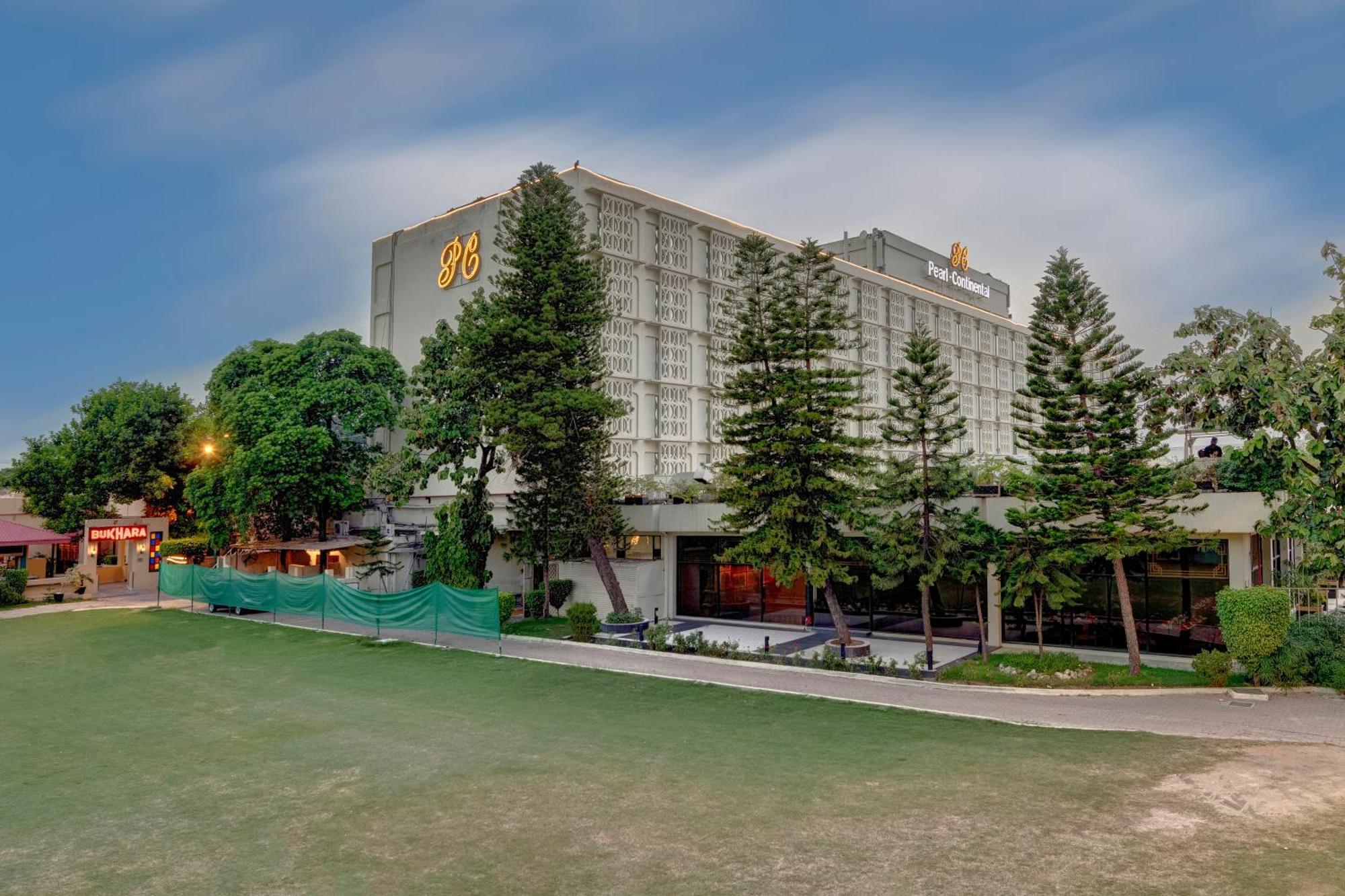 Pearl Continental Hotel, Равалпинди Экстерьер фото